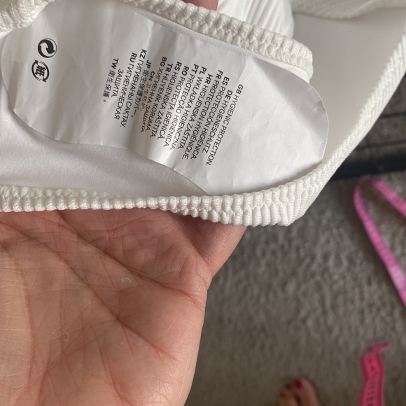 NWT H & M WHITE PADDED BATHING SUIT - Picture 5 of 5